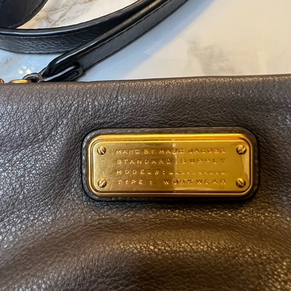 Slightly loved Marc by Marc Jacobs small crossbody - Picture 3 of 7